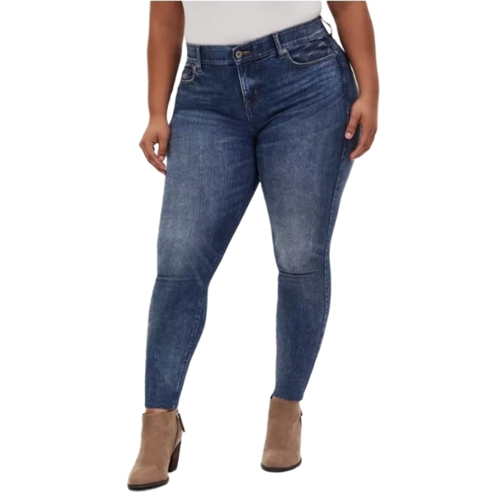 Torrid Bombshell Skinny Vintage Stretch Denim Jeans Size 22R
